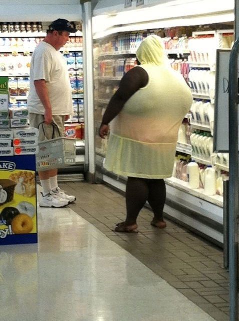 People Of Walmart - Funny Pictures of People Shopping at Walmart ...